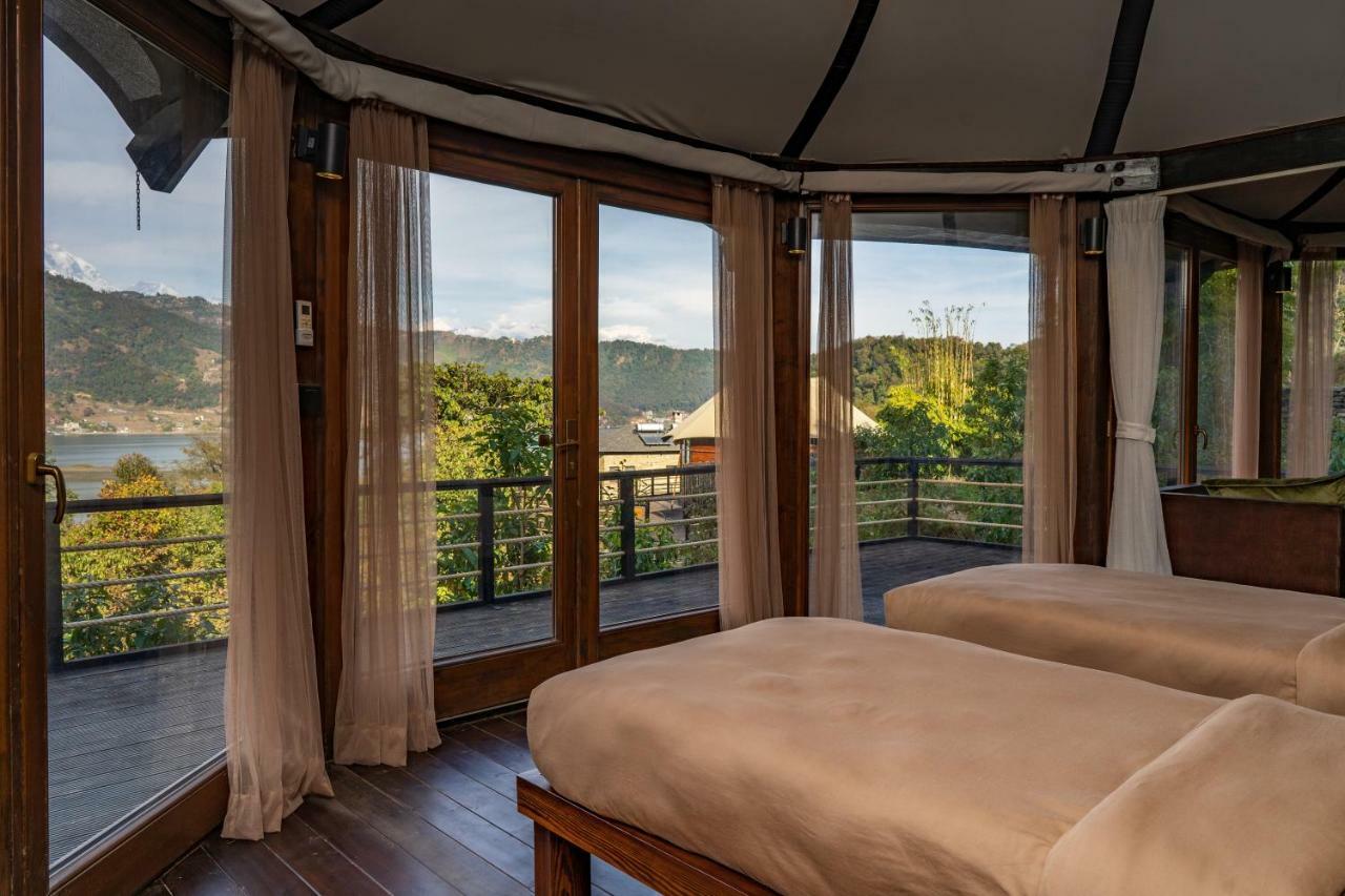 The Pavilions Himalayas Lake View بوكْرا المظهر الخارجي الصورة