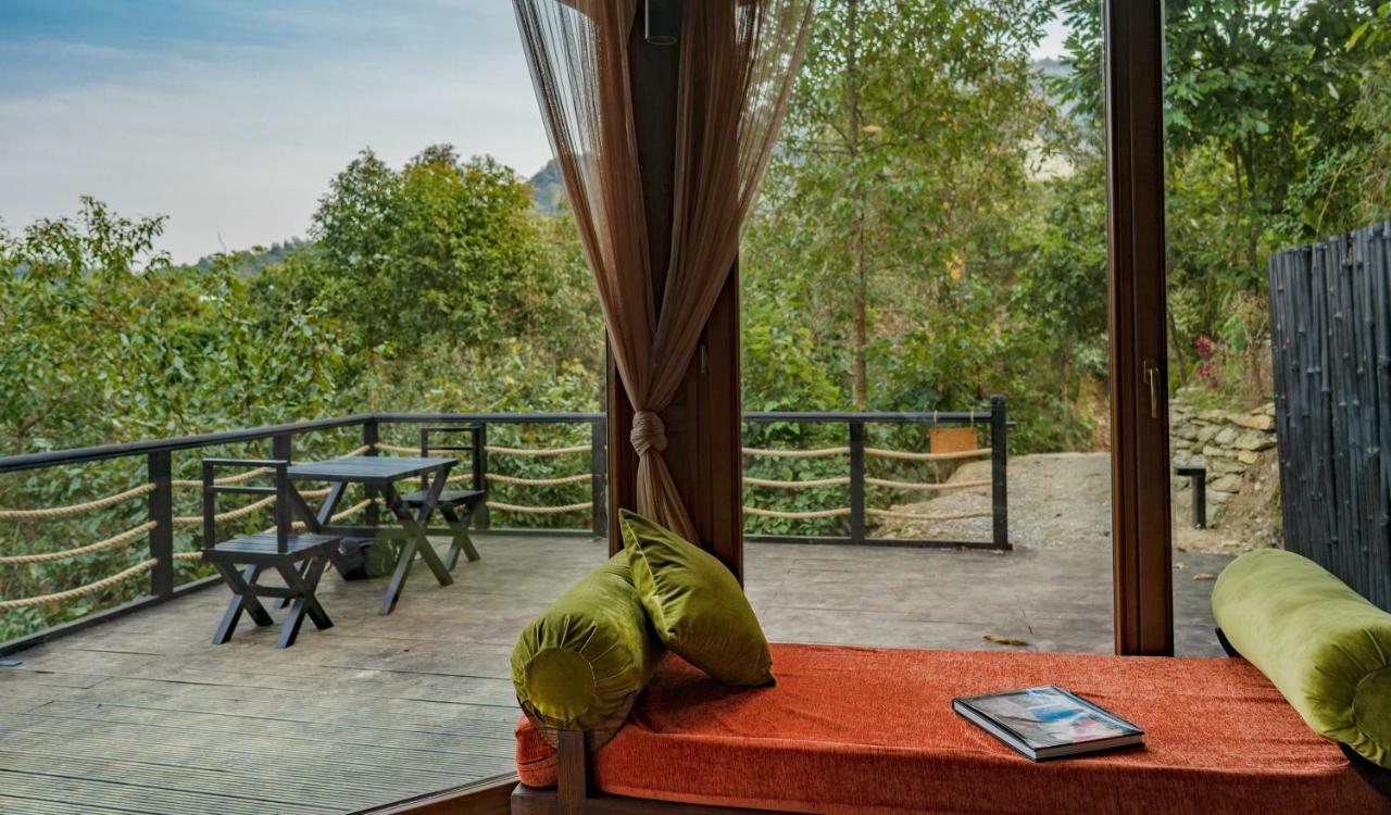 The Pavilions Himalayas Lake View بوكْرا المظهر الخارجي الصورة