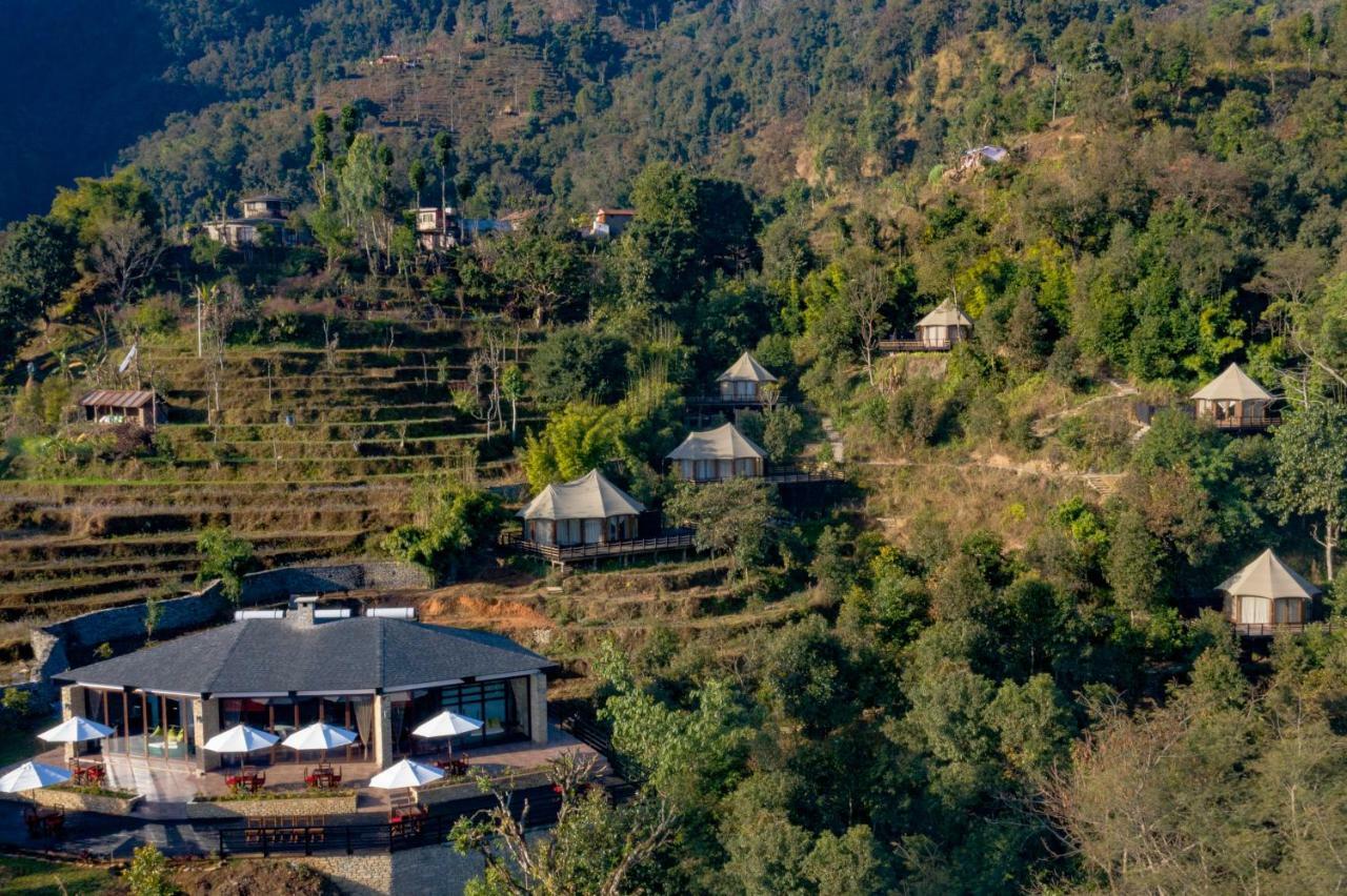 The Pavilions Himalayas Lake View بوكْرا المظهر الخارجي الصورة